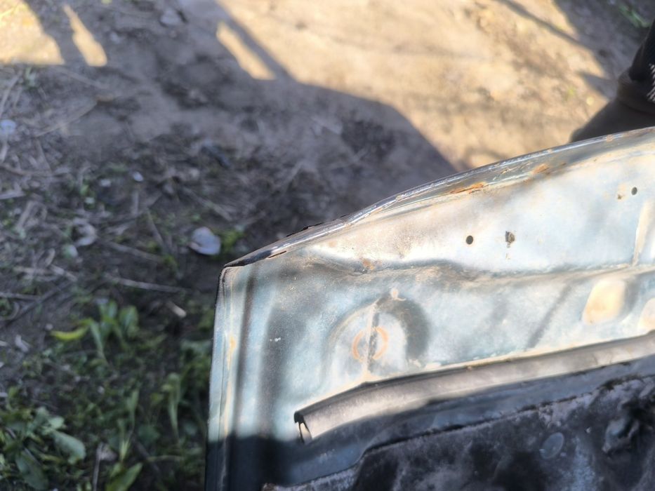 Преден капак mitsubishi Pajero  къса база