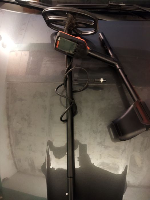 Продам металлоискатель