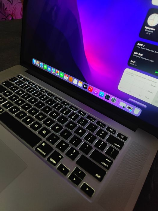 Top MacBook PRO. Core i7/16/512.