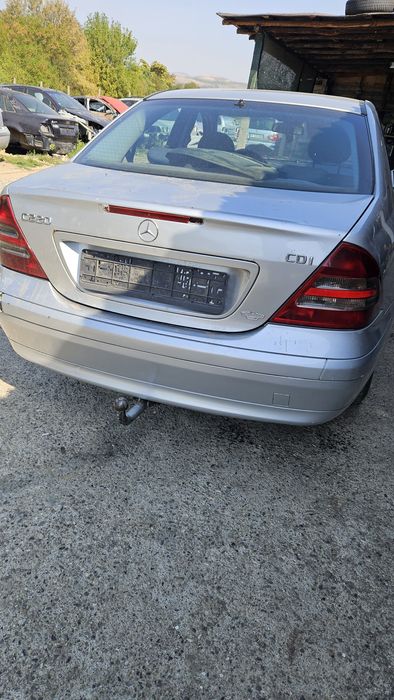 Mercedes C 220 CDI - W203 - 143ps.на части