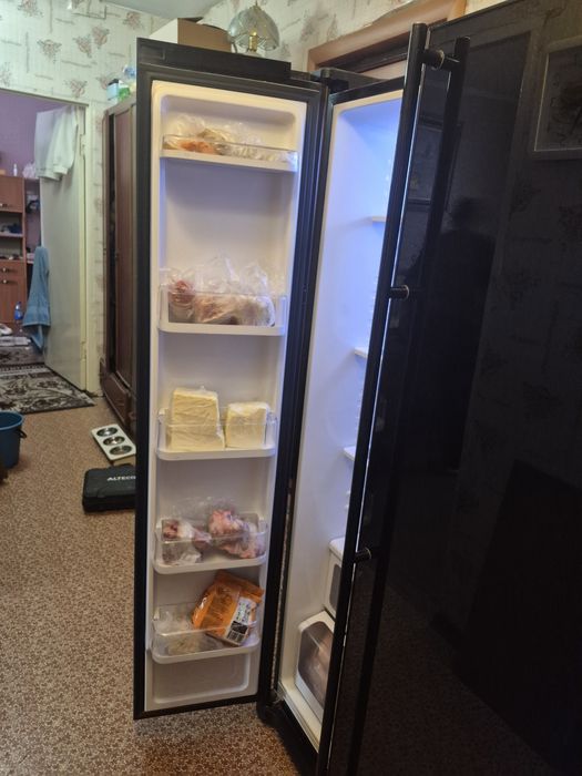 Холодильник двухдверный