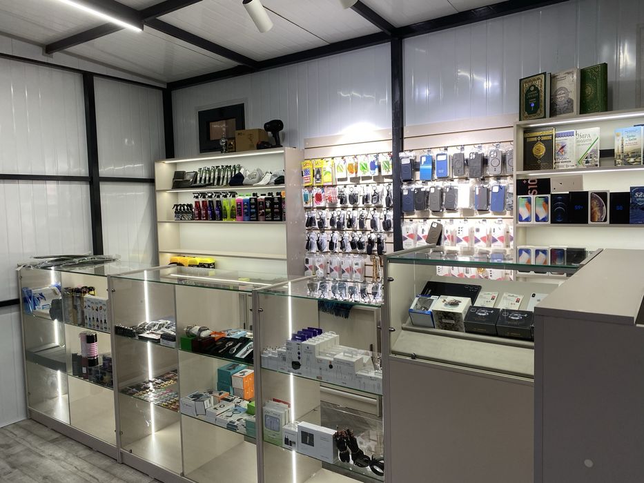 Tayyor Biznes Sotiladi Arenda yoki naxtga sotiladi ko’chma Do’kon