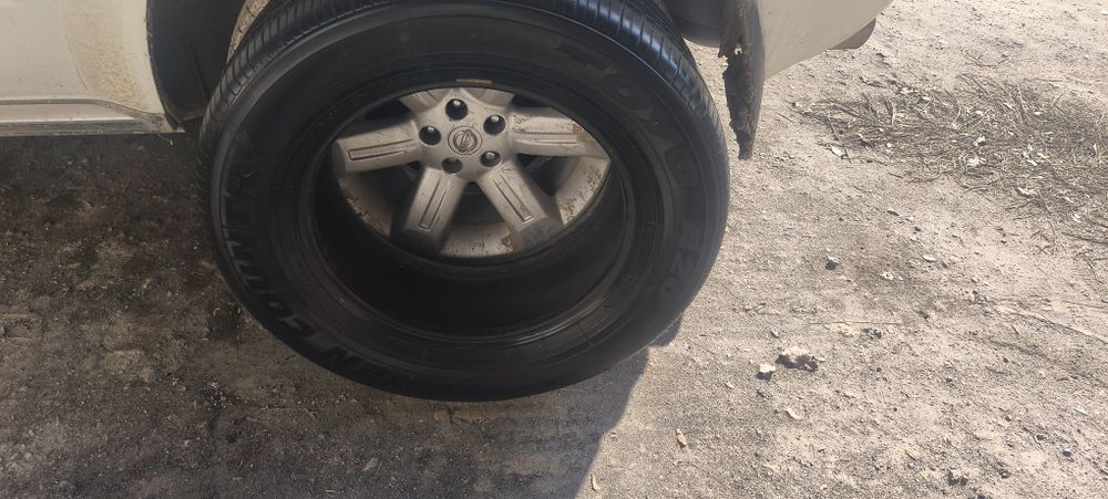 Продам шины летный