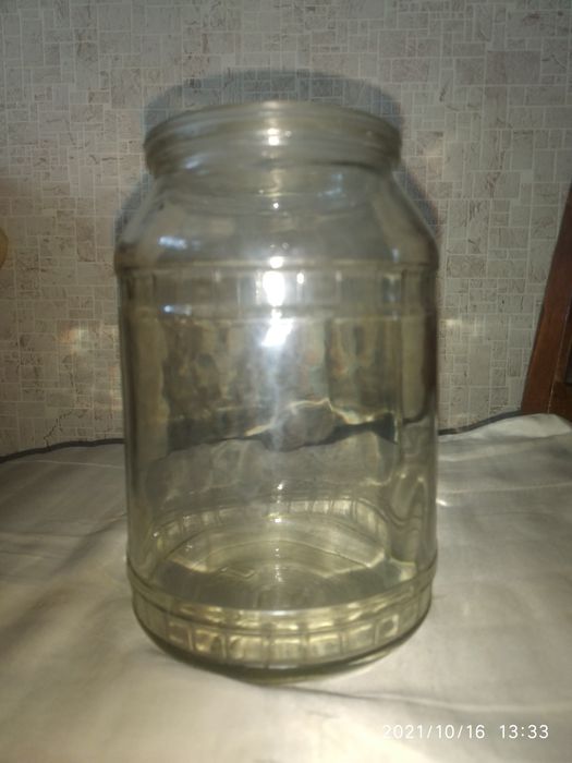 Банки стеклянные