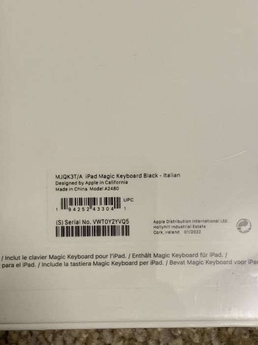 Magic Keyboard pentru iPad 12,9”