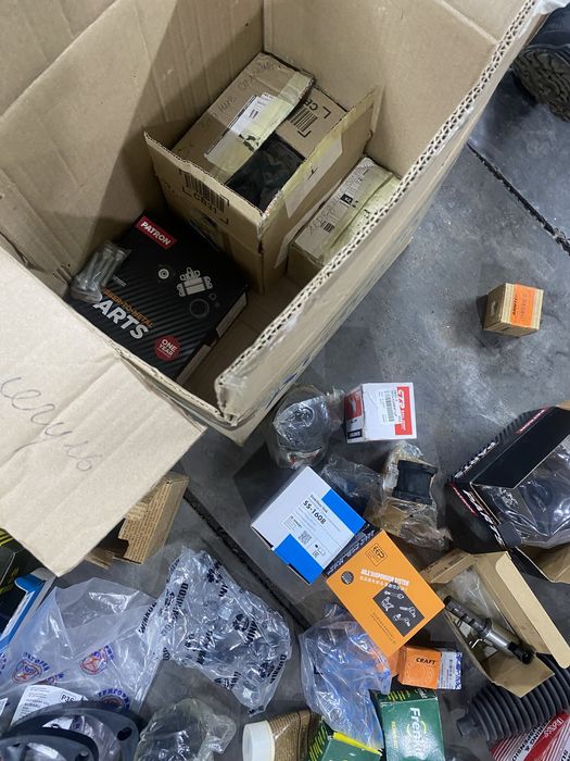 Продам запчасти на Subaru Tribeca