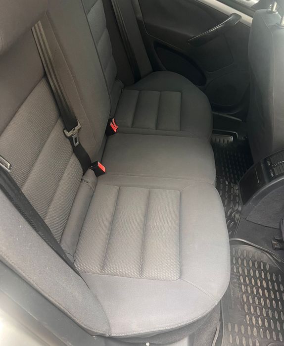 Vând Skoda Octavia 1.6 benzină și GPL