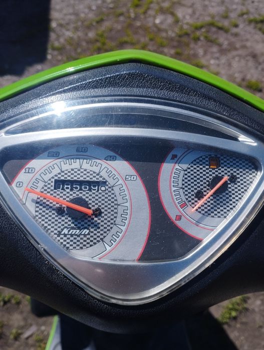 продам скутер   в идеальном состоянии