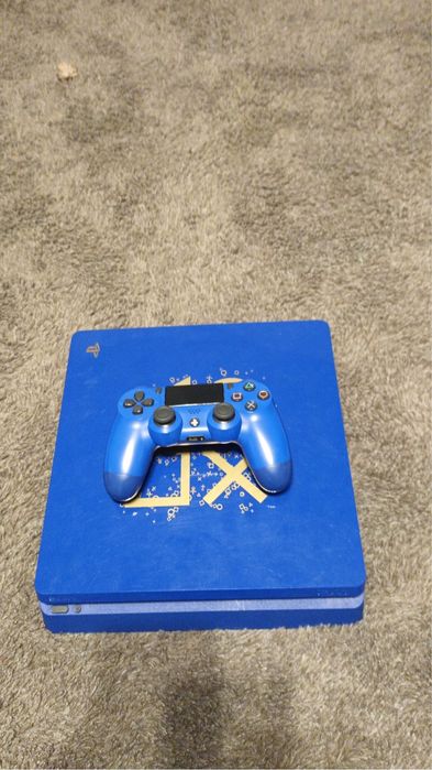 Playstation 4 Slim - PS4 Days of Play modata 11.02 Limited Edition 1TB