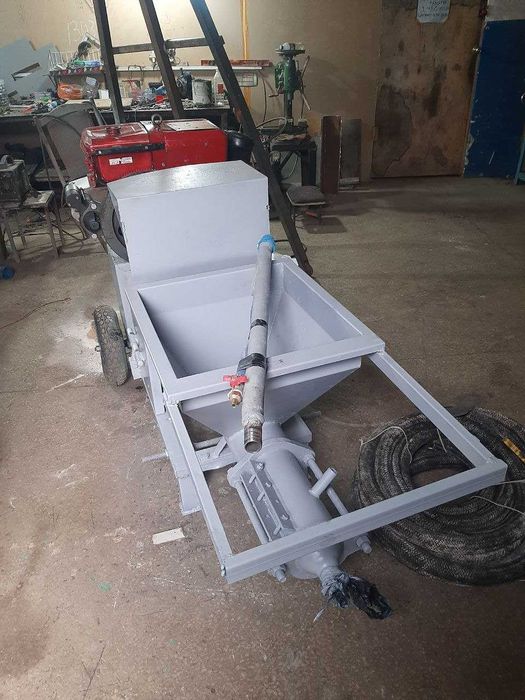 Аппарат  шнековый дизельный  для штукатурки и ротбанг работ