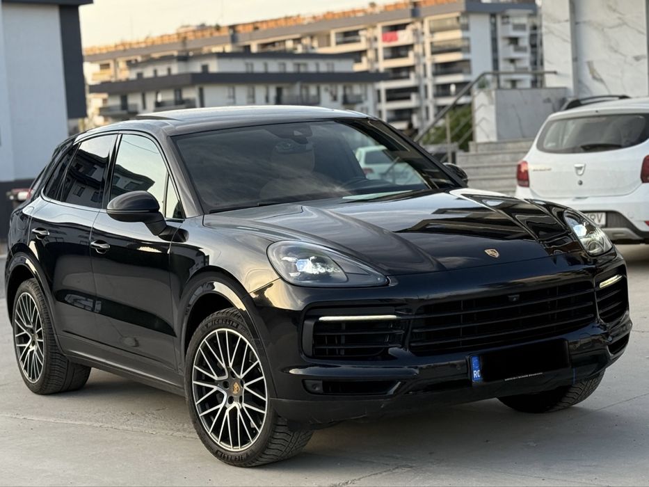 Porsche cayenne s 441 cp
