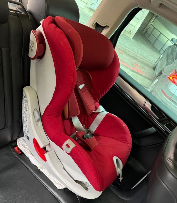 столче за кола Britax Römer KING II