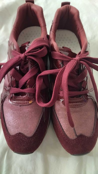 Дамски маратонки 37 номер