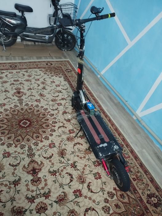 Электросамокат Kugoo m3(next balance) продам)