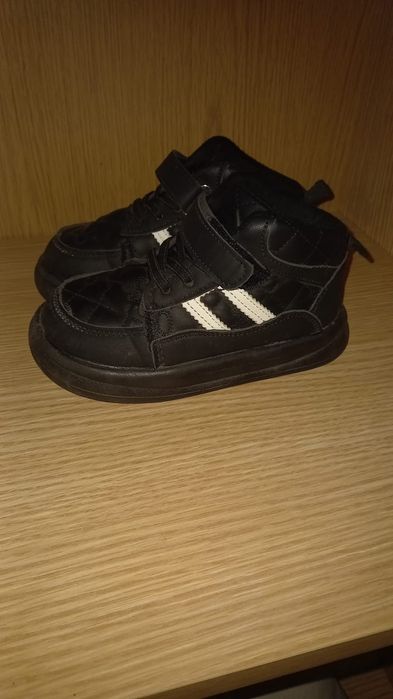 Продам весеннюю обувь