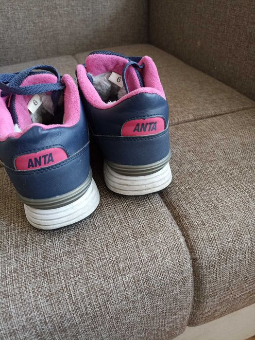 Кроссовки Anta 35р