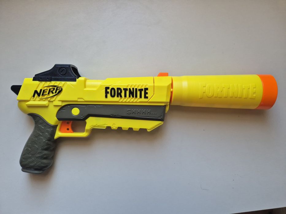 Пистолет Nerf Fortnite
