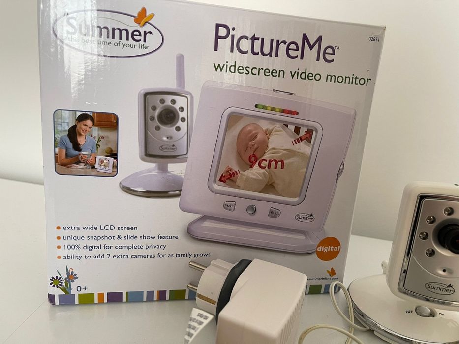 Baby monitor bebelusi