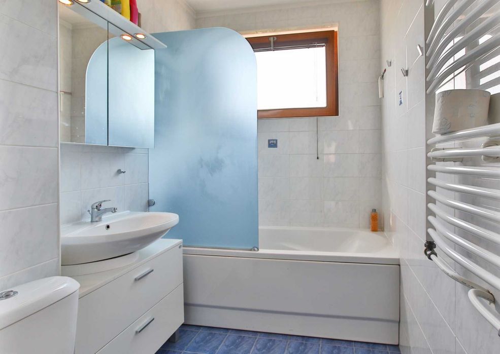 Дава се под наем Тристаен апартамент в София, Лозенец - 100 кв.м за 1224 € - Снимка #7