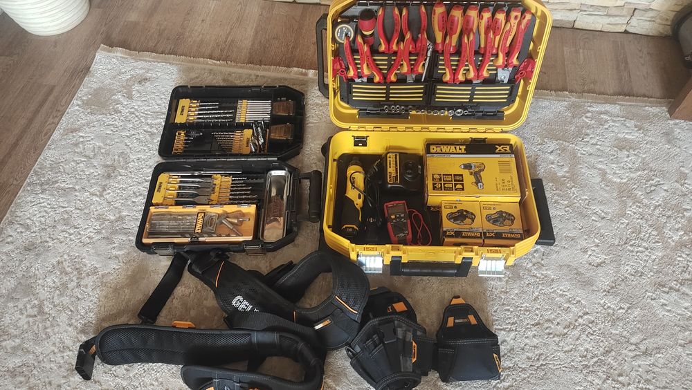 Профессиональный набор электрика