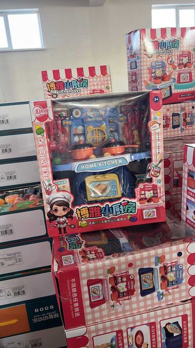 Продам игрушки. Объем.