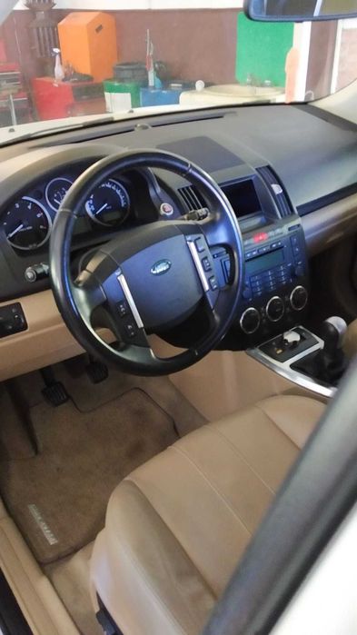 Land Rover Freelander 2