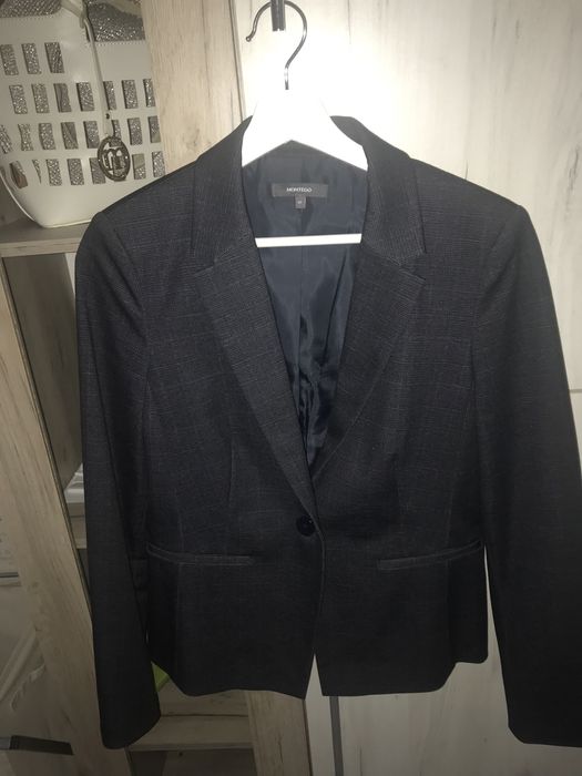 Дамско сако Монтенегро