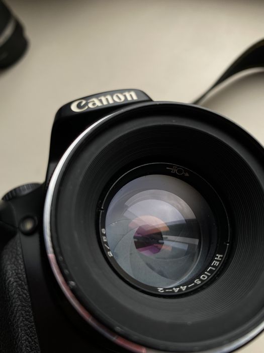 Canon 450D  два объектива