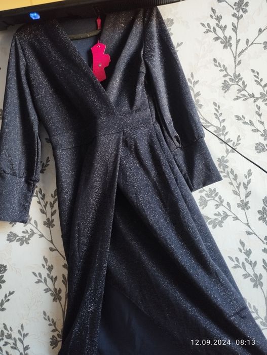 Продам  нарядное платье