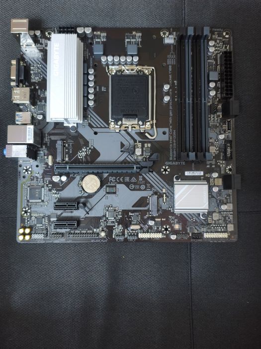 Материнская плата B760M D3HP DDR4