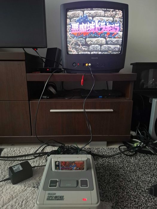 Super Nintendo/SNES modat region free si 50/60 hz