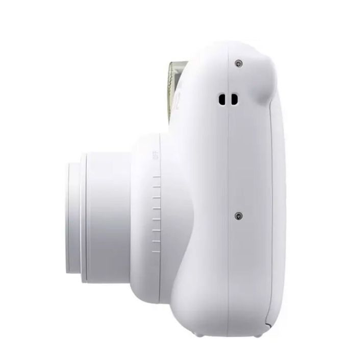 Фотоаппарт Instax Mini 12