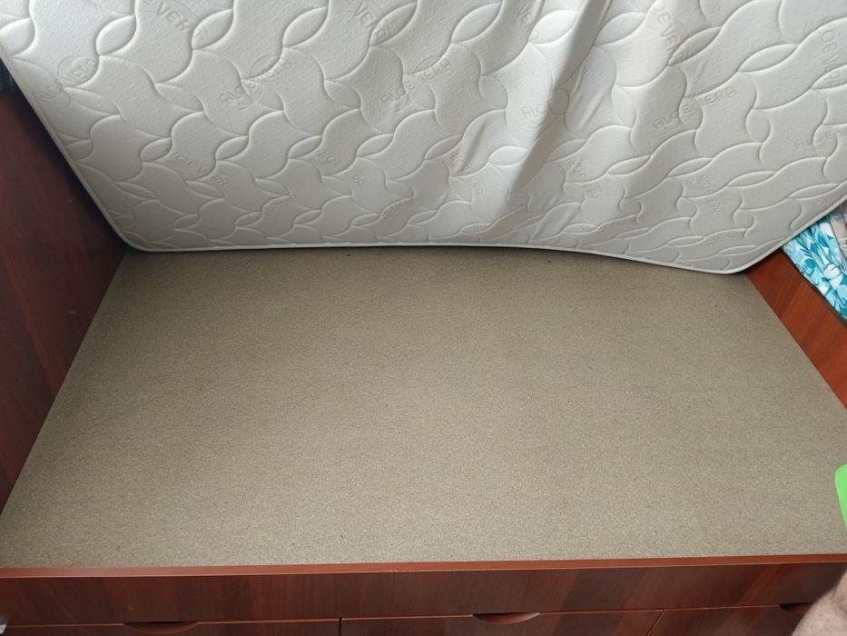 Продам б/у мебель