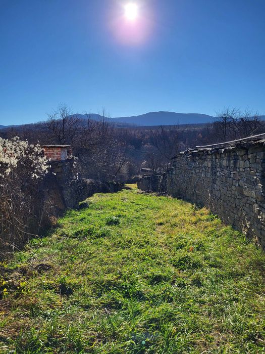 перспективен имот с голям потенциал в село Славейково