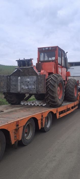 Vând 2 tafuri și combina sema cu motor iveco