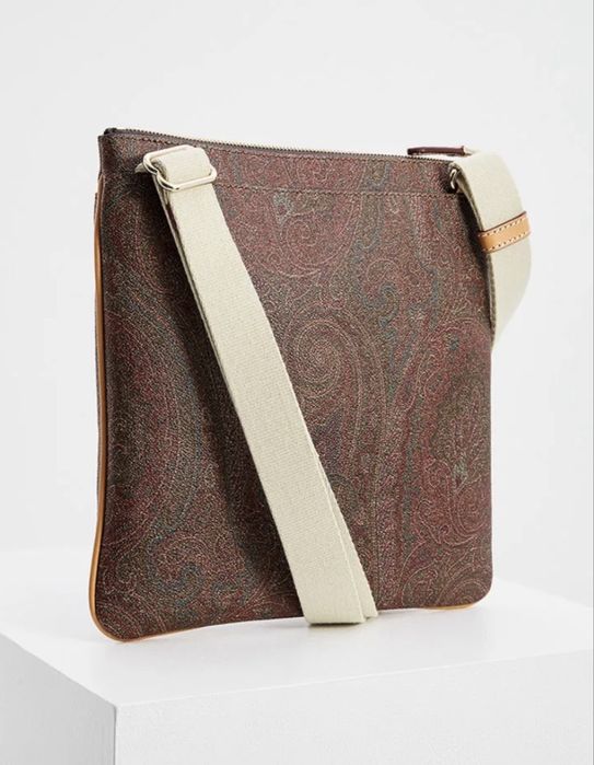 Барсетки Etro город Астана