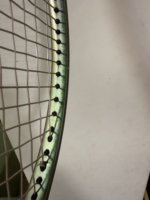 Тенис ракета Wilson blade v8