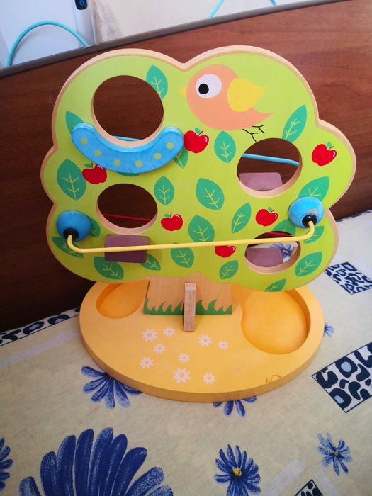 Copac din lemn cu bila montessori - copii