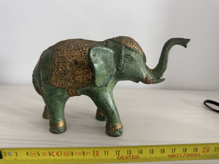 Statuete bronz suberbe
