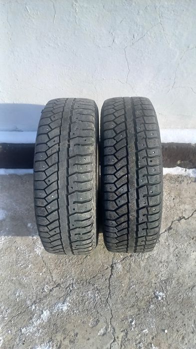 Продам зимние резины 15