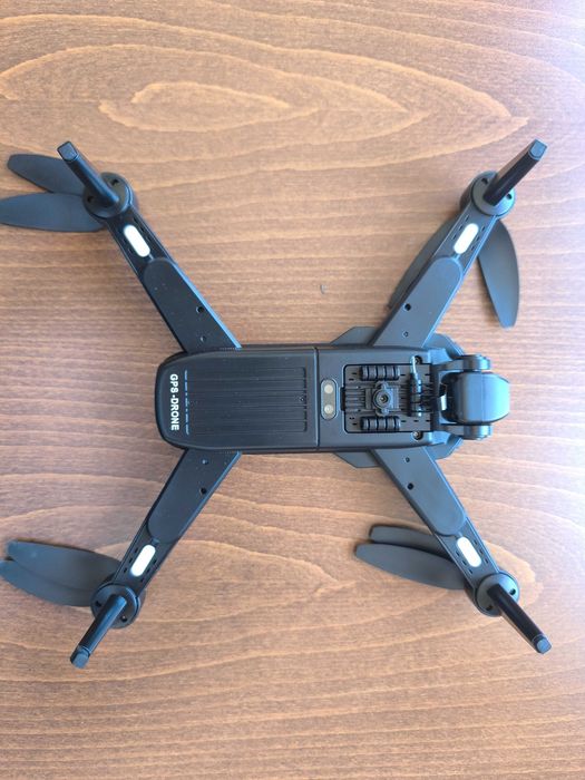 Дрон Hytobp p17 gps drone с две батерии