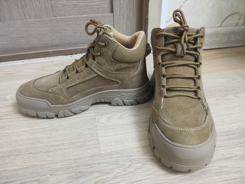 Рабочие ботинки, 41 размер.