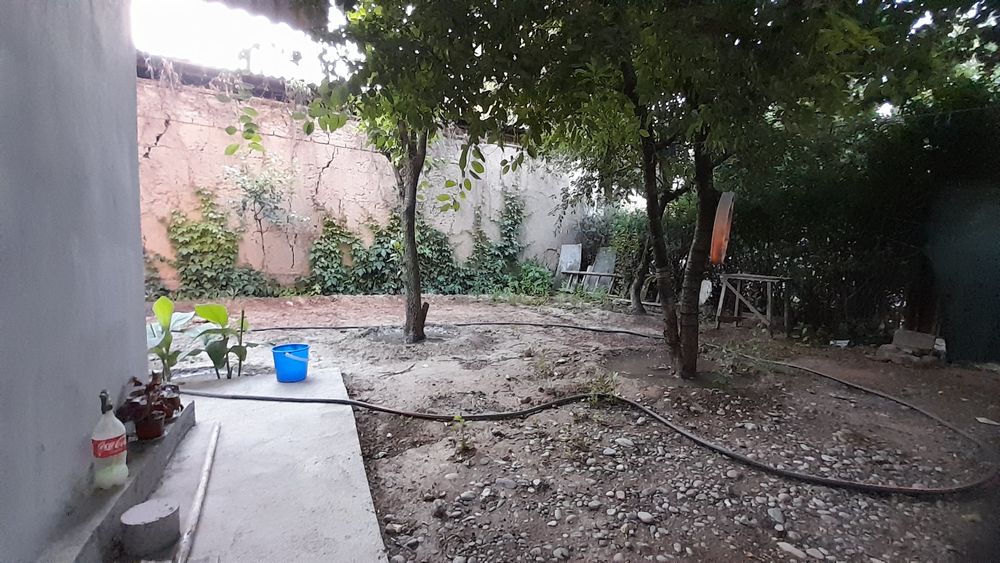 1 xonali kvartira 2 xona qilingan sotiladi