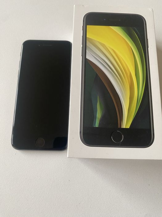 Iphone 8. 100% батерия