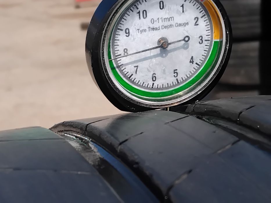 Гуми 255 45 19 Бриджстоун Bridgestone 4 броя - нов внос. Не са нови! Вианор.