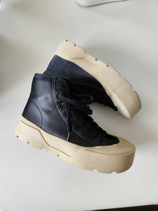 Високи мъжки кецове ZARA