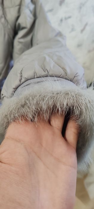 Продам  Куртку, серого цвета