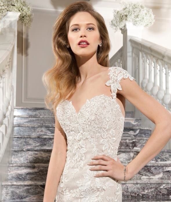 Rochie mireasa sirena