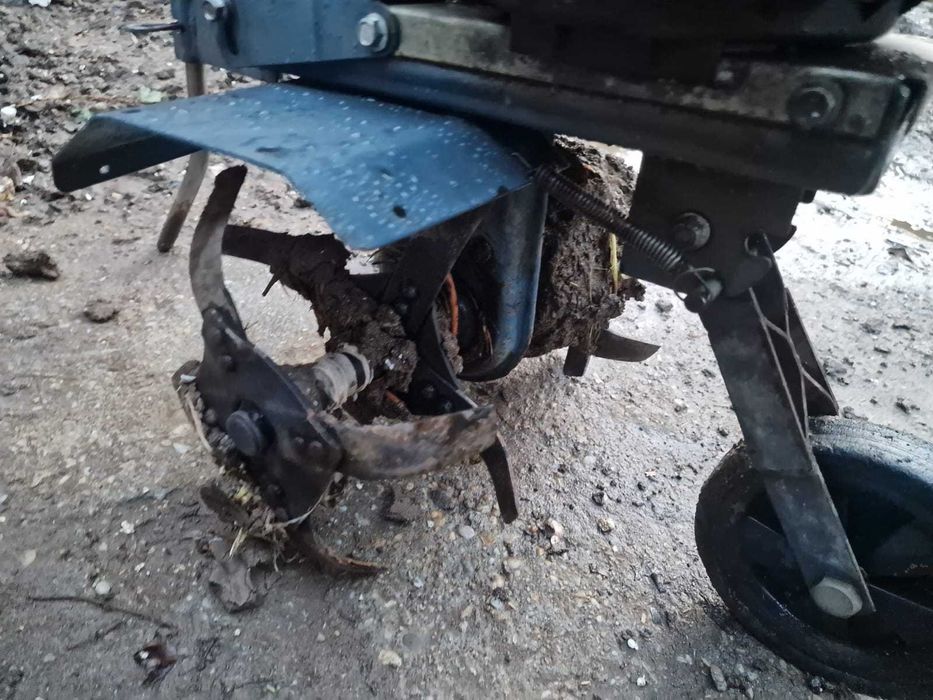 Motosapa Motocultor EINHELL pe benzina 4CP Ideala de gradina