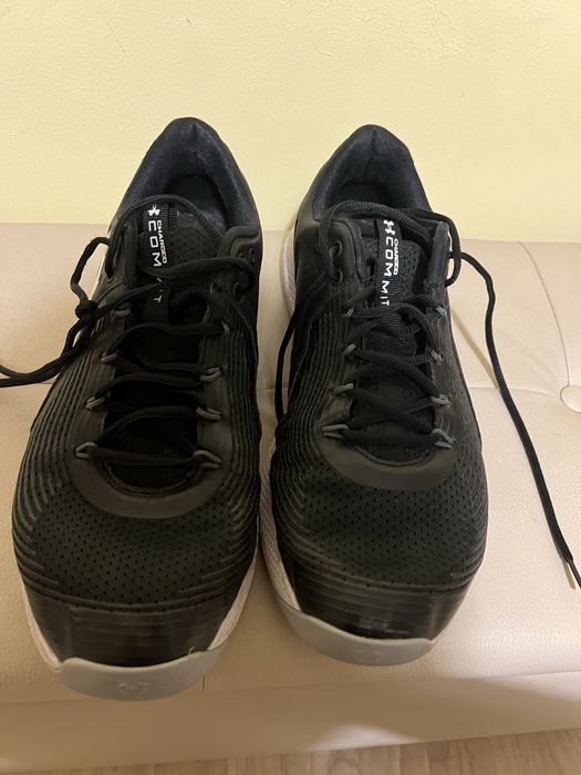 Under Armour 47 , Мъжки маратонки